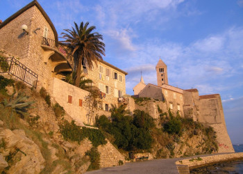 Набережная в Раб, Хорватия. Фото 16 – фотографии Хорватии