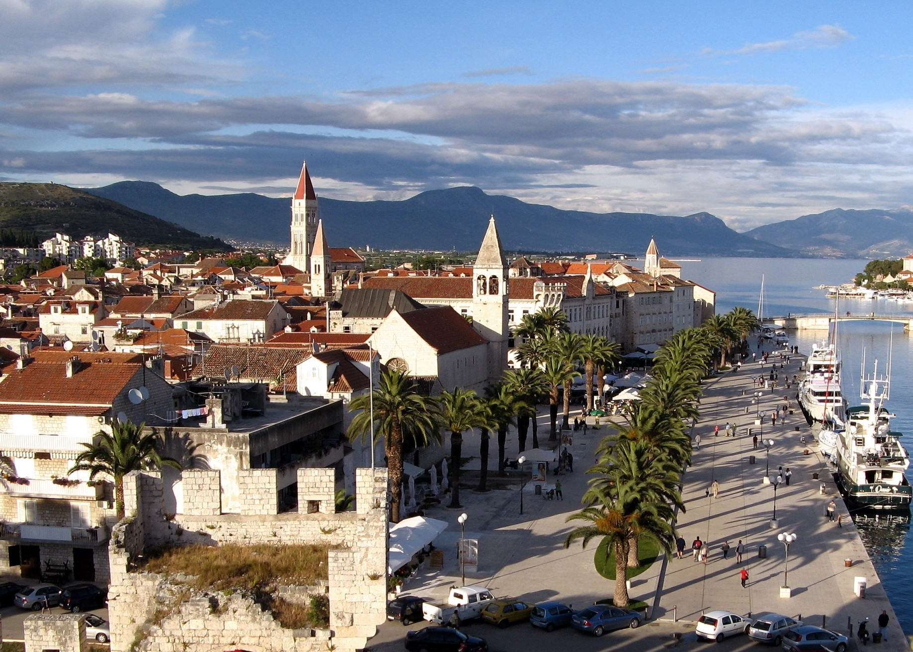 Набережная в Трогире, Хорватия. Фото 32 – фотографии Хорватии