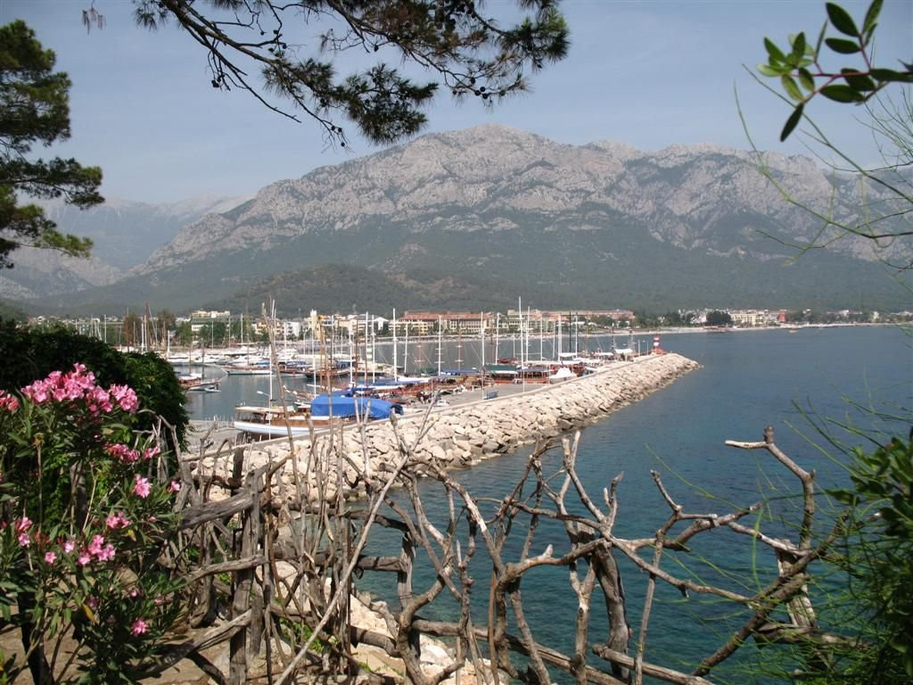 Кемер, Средиземноморский регион, Турция, фото № 47306 – фотографии Турции