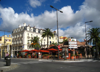 Кафе в Перпиньяне, Франция. Фото 6 – фотографии Франции