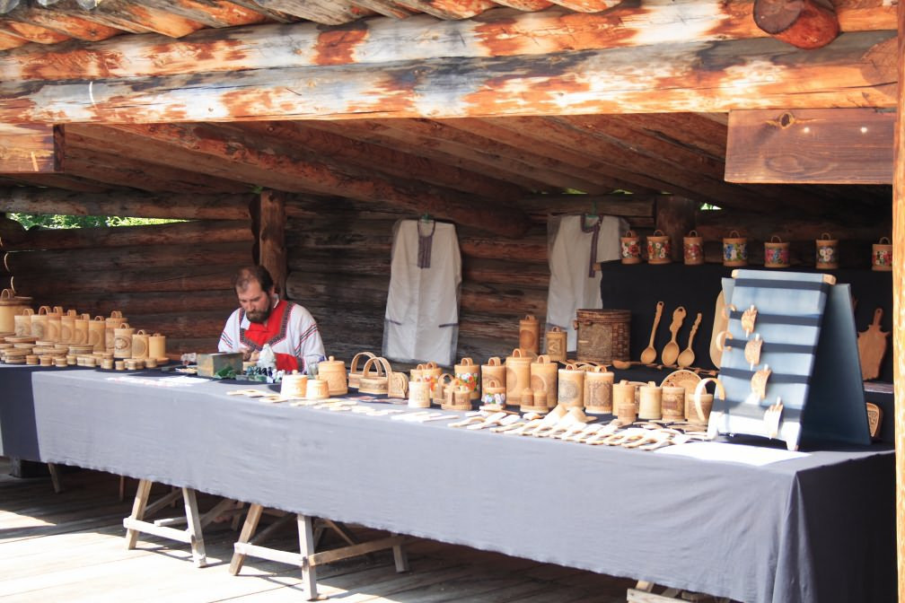 Сувениры в Тальцах, Россия – фотографии России