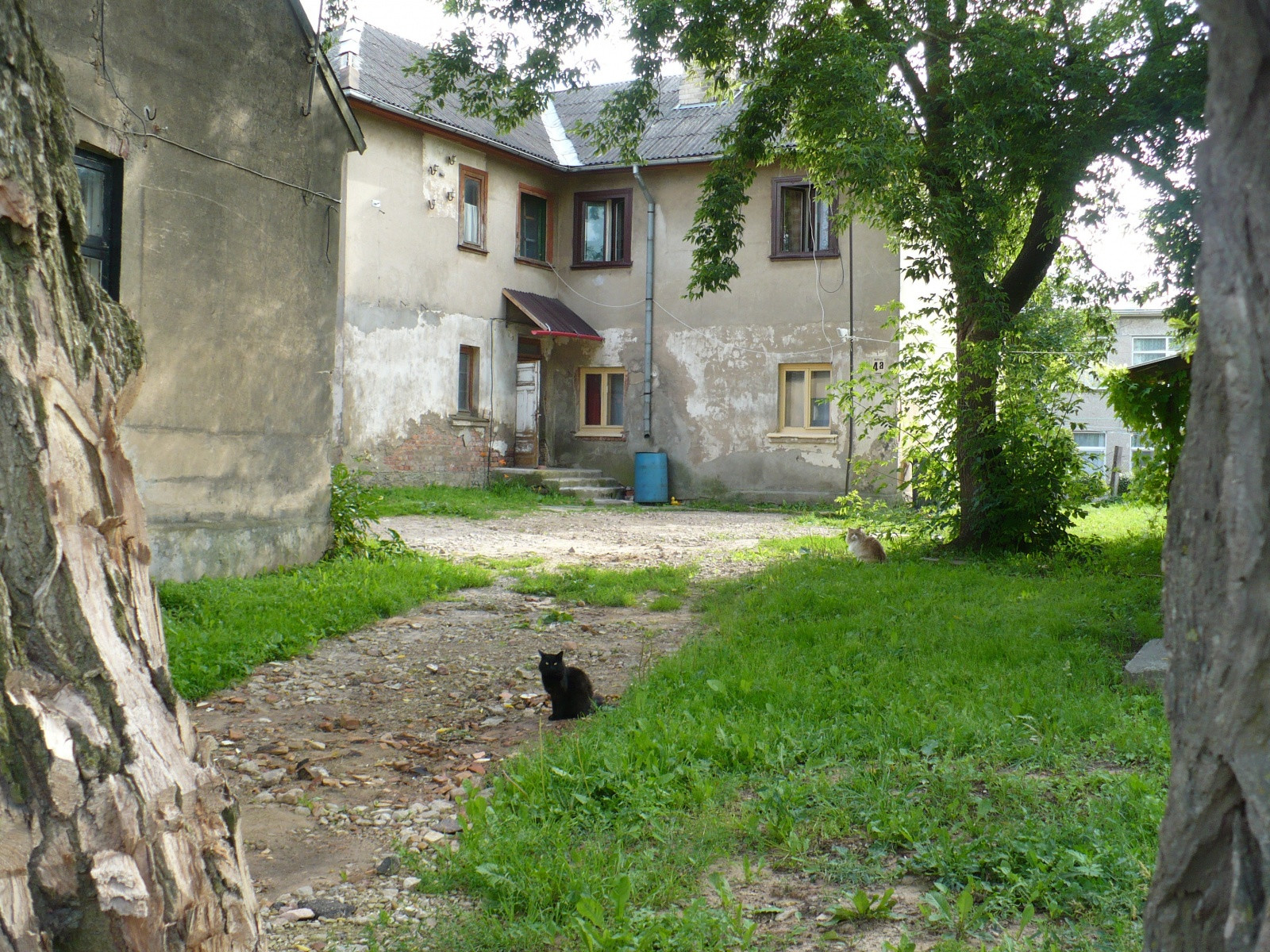 Дворы в Бауске – фотографии Латвии