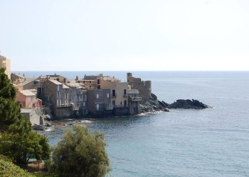 Дома в Эрбалунге, Франция. Фото 1 – фотографии Франции