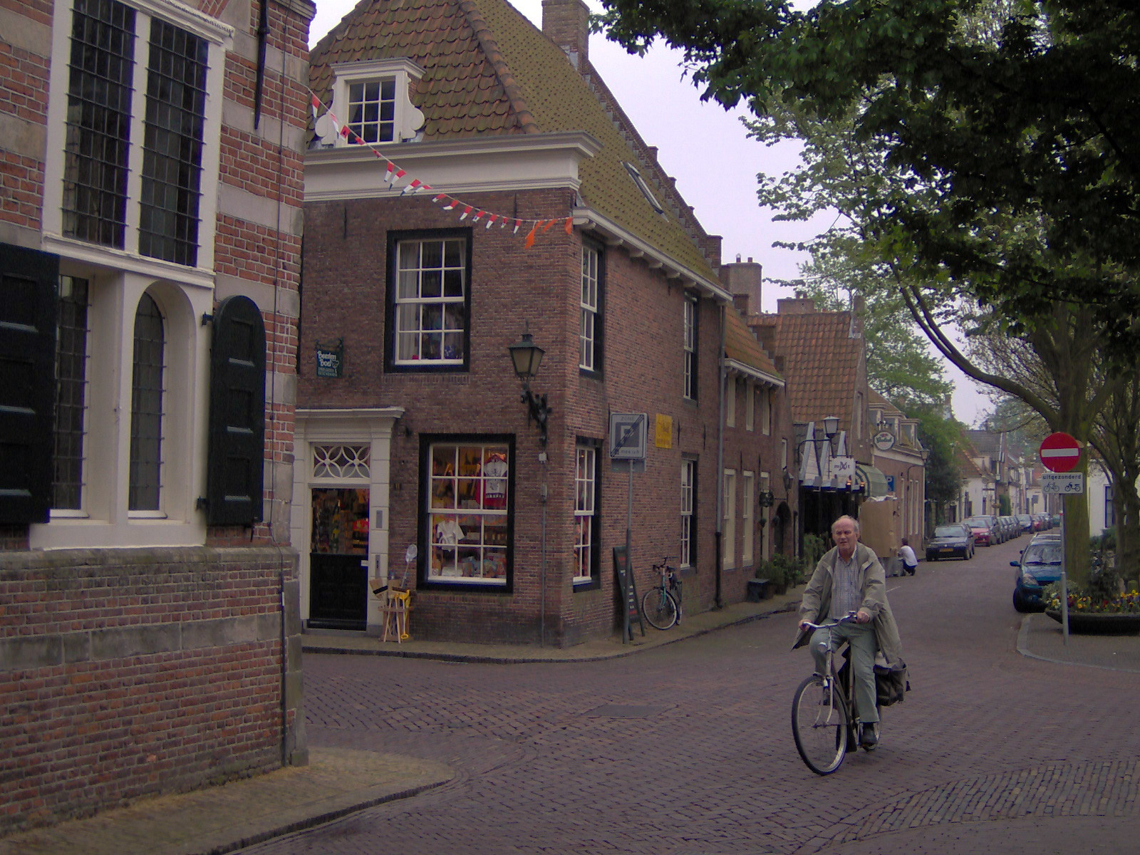 Город-крепость Нарден. Улицы – фотографии Нидерландов