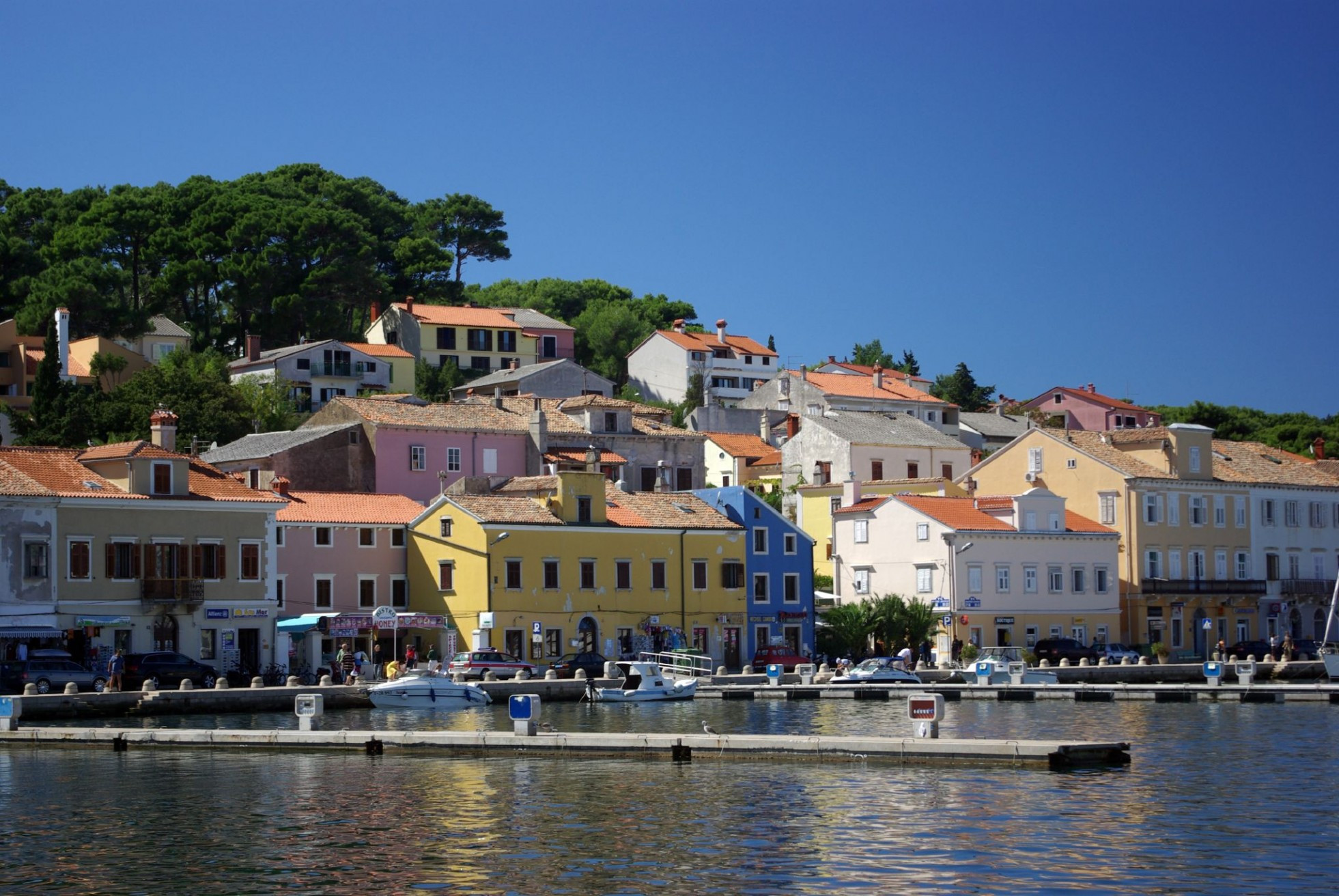 Набережная в Мали-Лошинь, Хорватия. Фото 9 – фотографии Хорватии