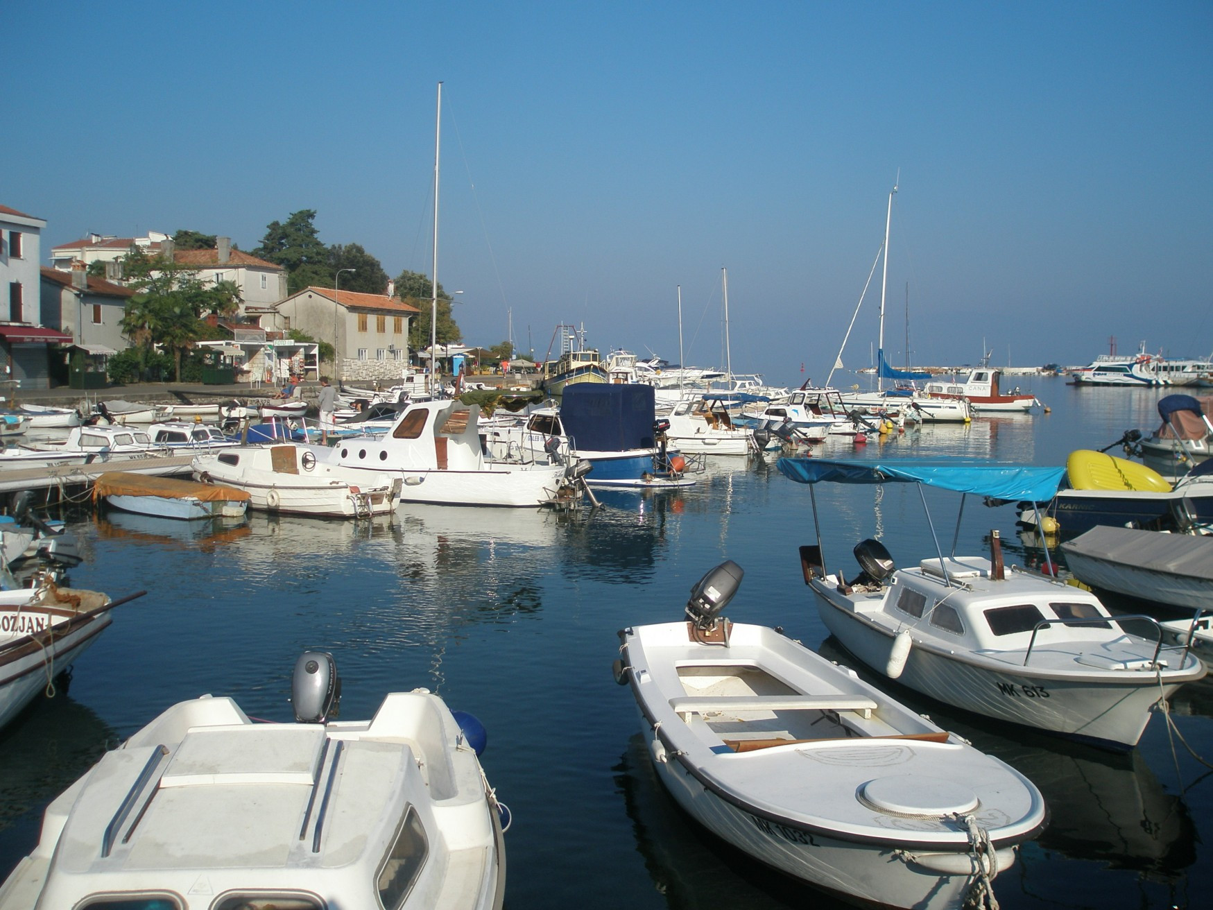 Яхты и катера в Малинске, Хорватия. Фото 10 – фотографии Хорватии