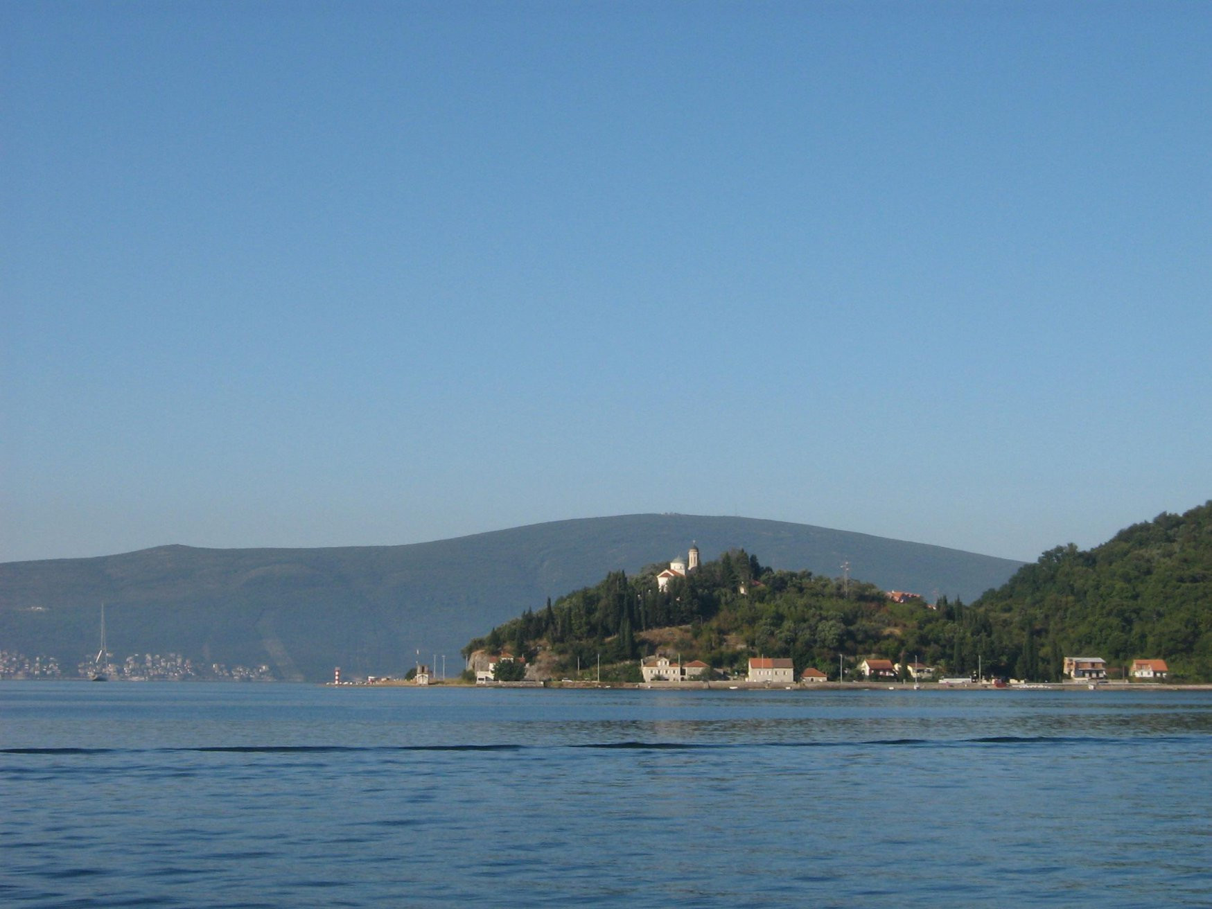 Море в Херцег-Нови, Черногория. Фото 14 – фотографии Черногории