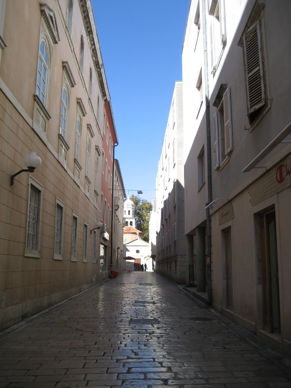 Улица в Задаре, Хорватия. Фото 17 – фотографии Хорватии