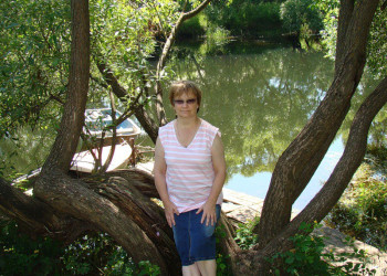 Женщина в Судогде, Россия – фотографии России