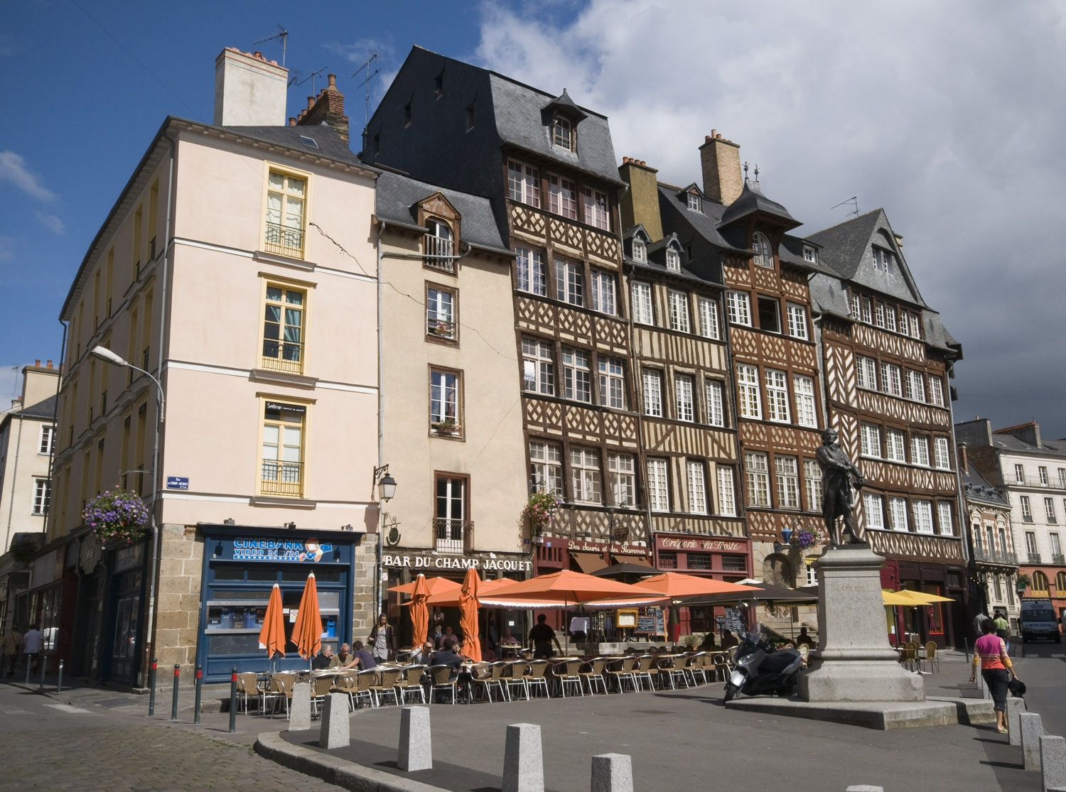 Дома в Ренне, Франция. Фото 11 – фотографии Франции