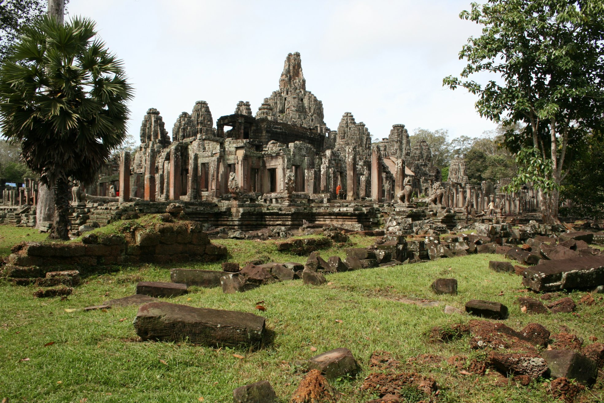 Храм Байон в Ангкор-Том (Angkor Thom) – фотографии Камбоджи