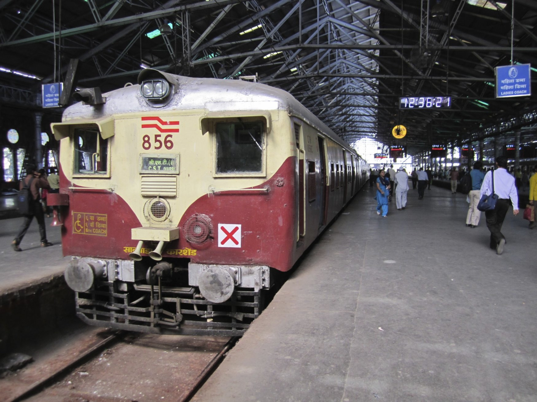 Вокзал Чхатрапати Шиваджи – фотографии Индии