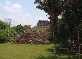 Шунантунич (Xunantunich) в Белизе – фотографии Белиза