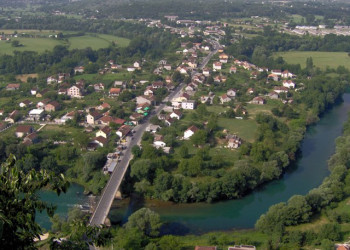 Панорамный вид в Даниловград, Черногория – фотографии Черногории