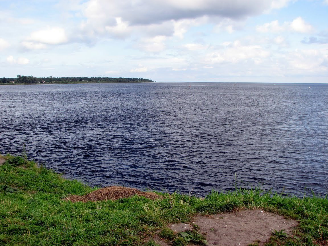 Озеро в Шлиссельбурге, Россия – фотографии России