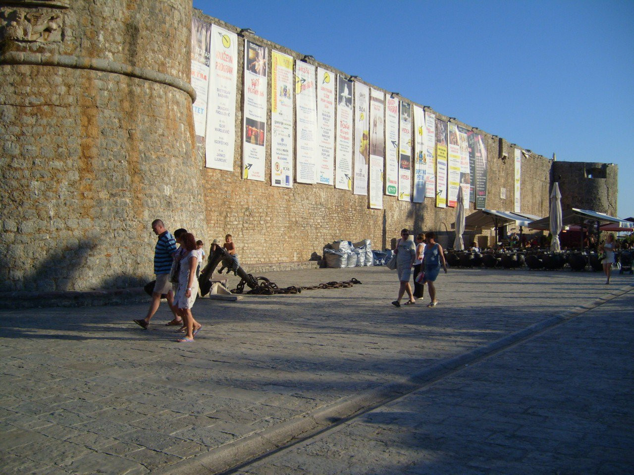 Люди в Будва, Черногория. Фото 12 – фотографии Черногории