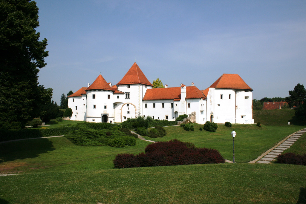 Стари Град (Stari grad), Вараждин, Хорватия. Фото 4 – фотографии Хорватии