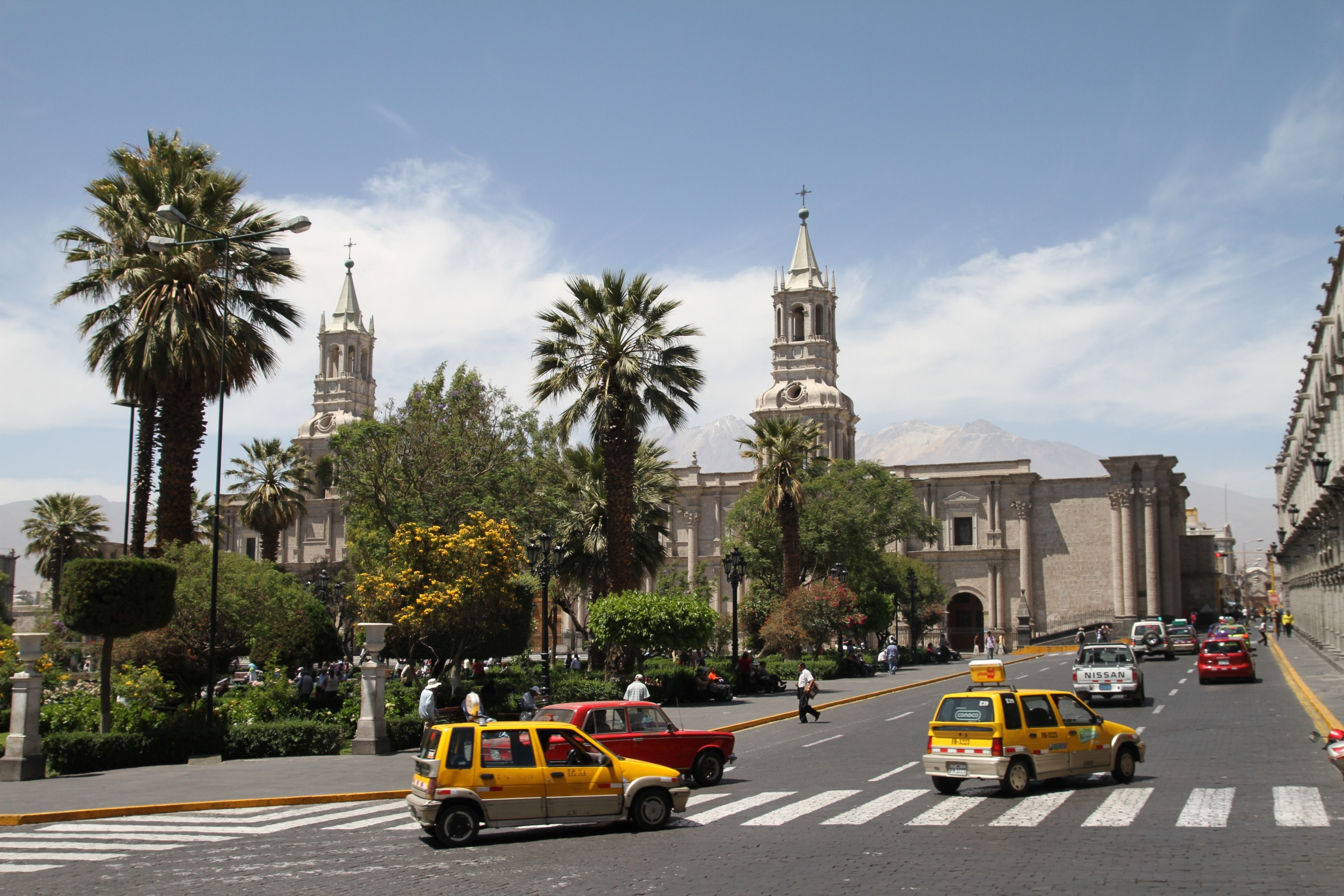 Пласа-де-Армас (Plaza de Armas) – фотографии Перу