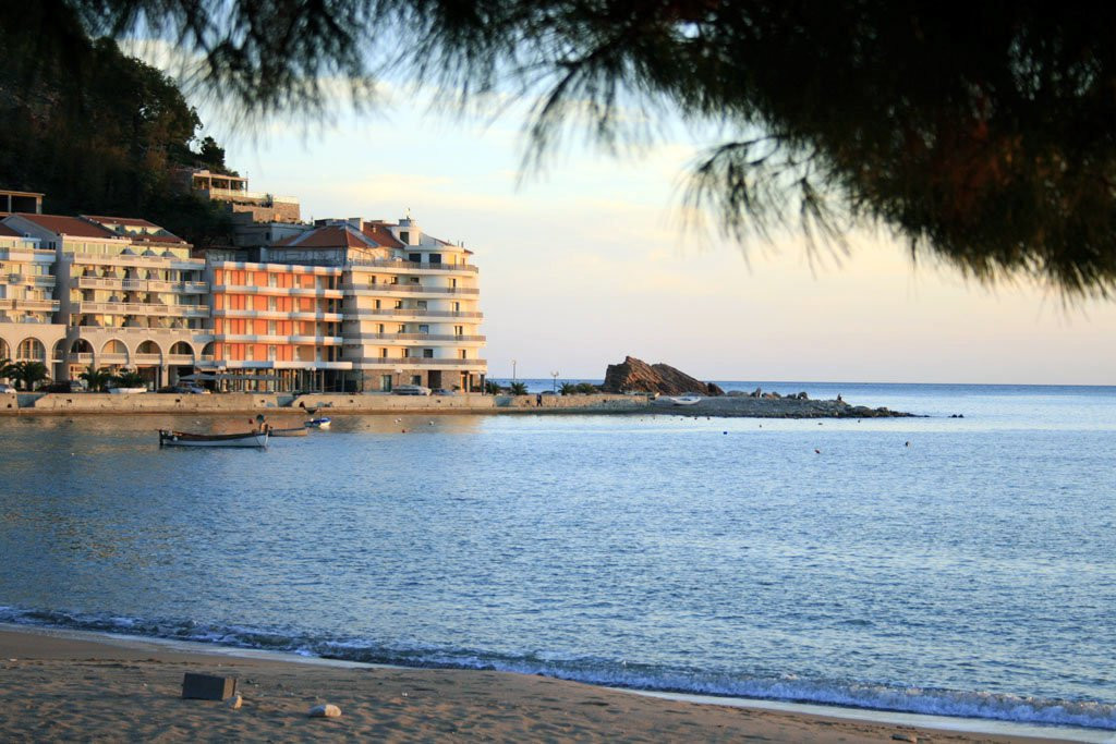 Отели в Рафаиловичи, Черногория – фотографии Черногории