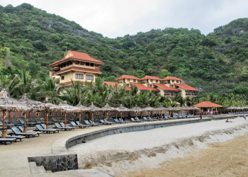 Пляж возле отеля – фотографии Вьетнама