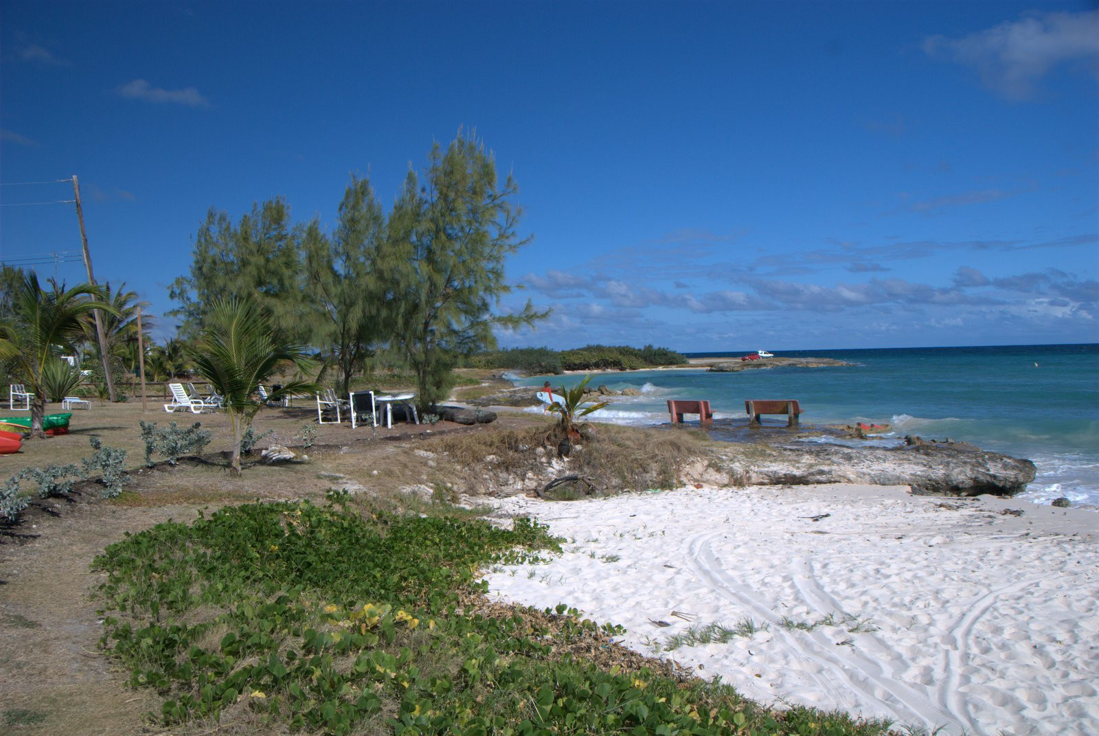 Пляж с белым песком на южном побережье Барбадоса – фотографии Барбадоса