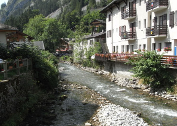 Дома в Абондансе, Франция. Фото 1 – фотографии Франции