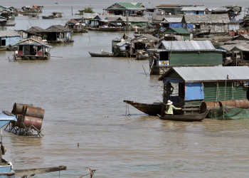 Дома на озере Топлесап, Камбоджа. Фото 5 – фотографии Камбоджи