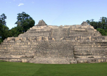 Комплекс пирамид Караколь (Белиз) – фотографии Белиза