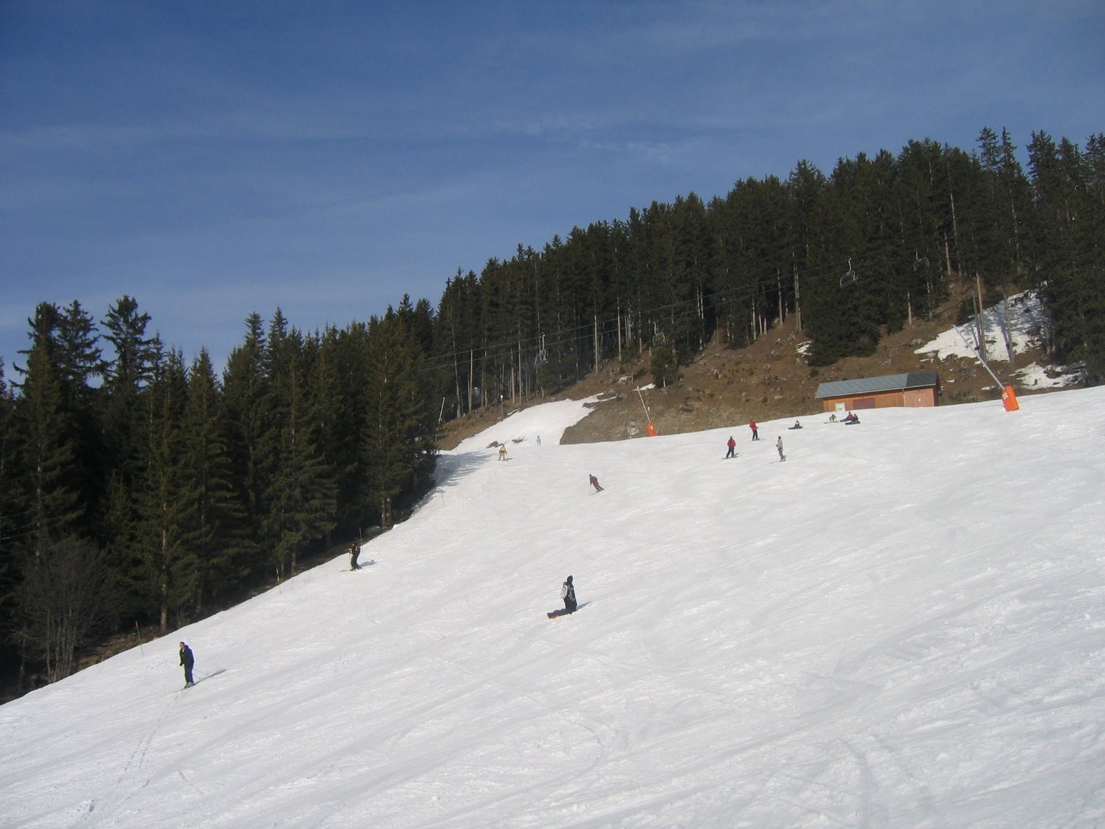 Лыжная трасса в Брид-ле-Бэн, Франция. Фото 1 – фотографии Франции