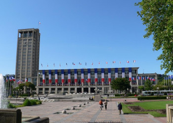 Площадь в Гавре, Франция – фотографии Франции