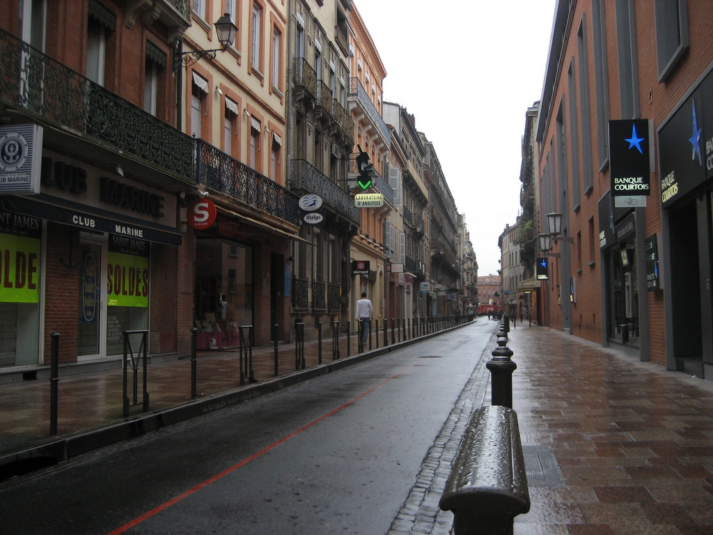 Улица в Тулузе, Франция. Фото 9 – фотографии Франции