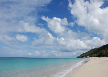Пляж на острове Антигуа. Фото 9 – фотографии Антигуа и Барбуды