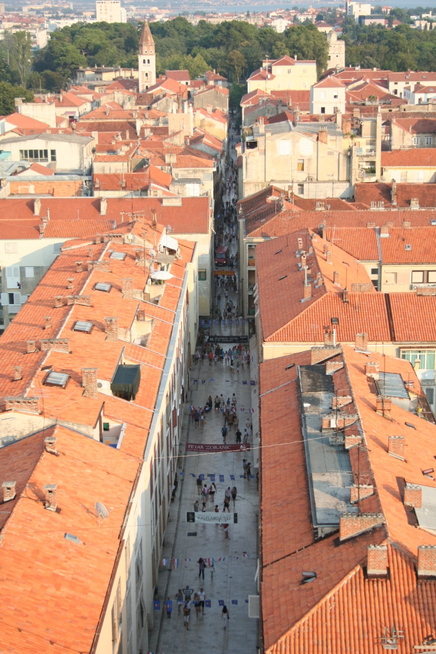 Крыши домов в Задаре, Хорватия. Фото 6 – фотографии Хорватии