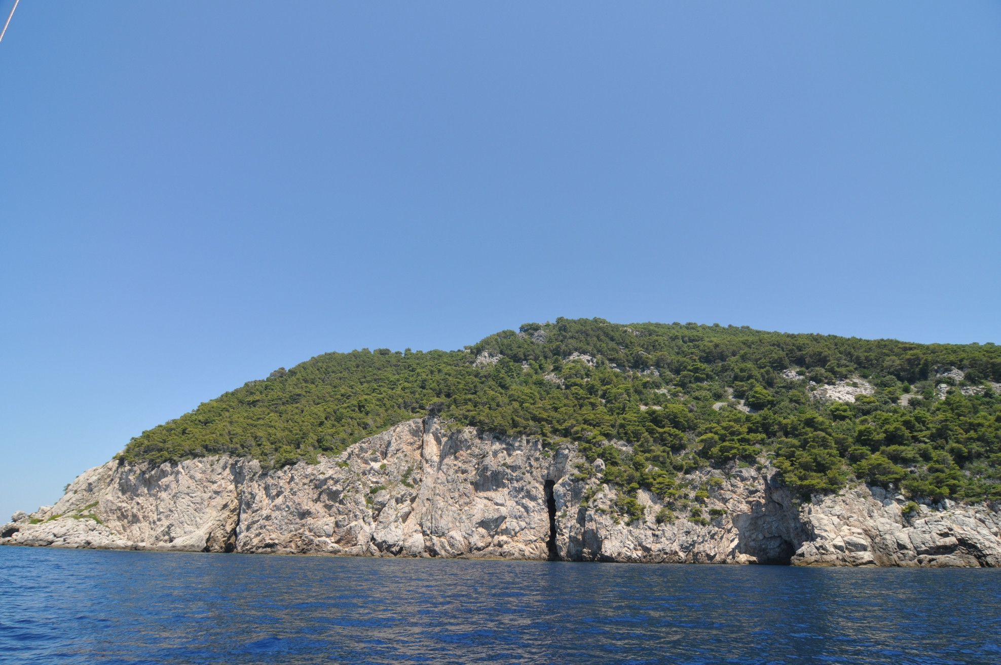 Скала на острове Шипан, Хорватия – фотографии Хорватии