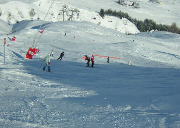 Лыжники в Сен-Жан-д'Арва, Франция. Фото 5 – фотографии Франции