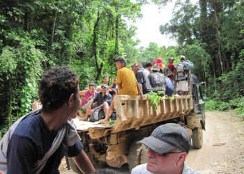 Общественный транспорт на острове Реннелл – фотографии Соломоновых Островов