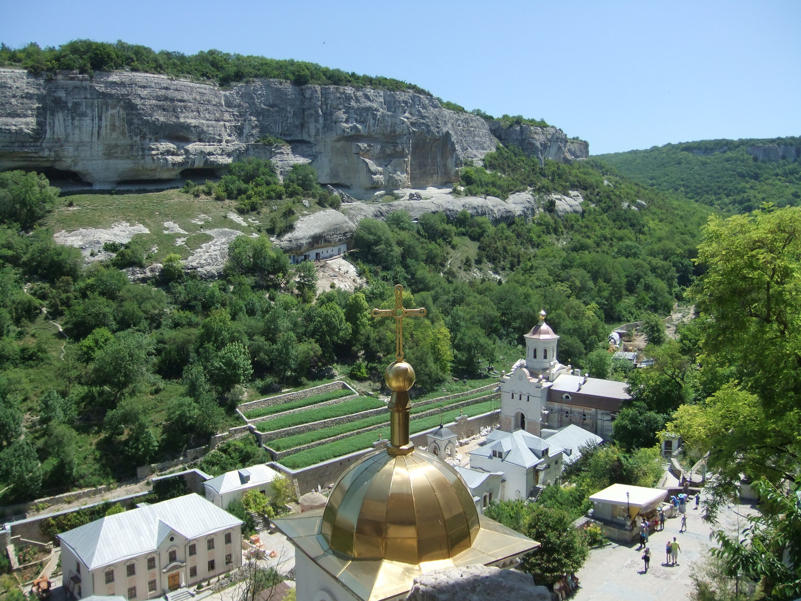 Свято-Успенский мужской монастырь, Крым, Россия – фотографии России