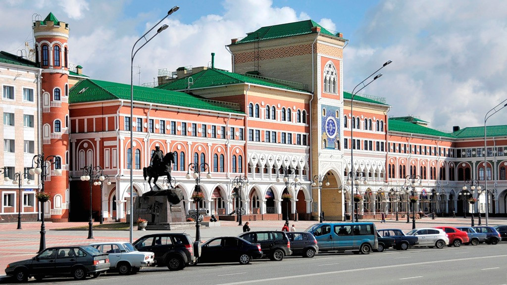 Площадь Оболенского-Ноготкова в Йошкар-Оле. Фото 4 – фотографии России
