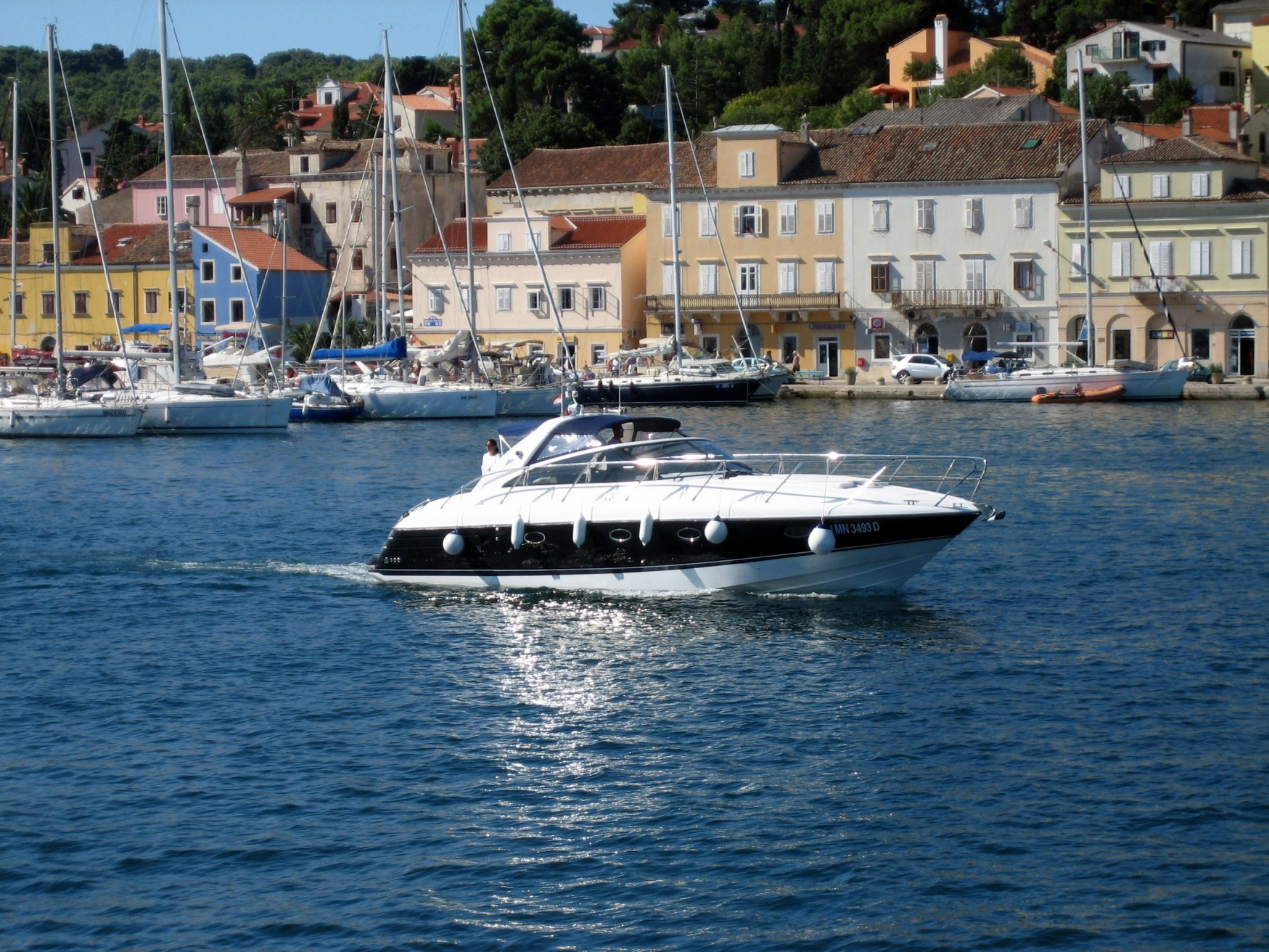 Яхты и катера в Мали-Лошинь, Хорватия. Фото 9 – фотографии Хорватии