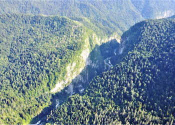 Юпшарский каньон с высоты. Абхазия – фотографии Абхазии