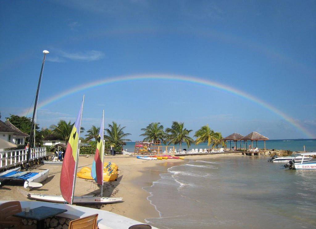 Пляж в Ранэвэй Бэй, Ямайка. Фото 28 – фотографии Ямайки