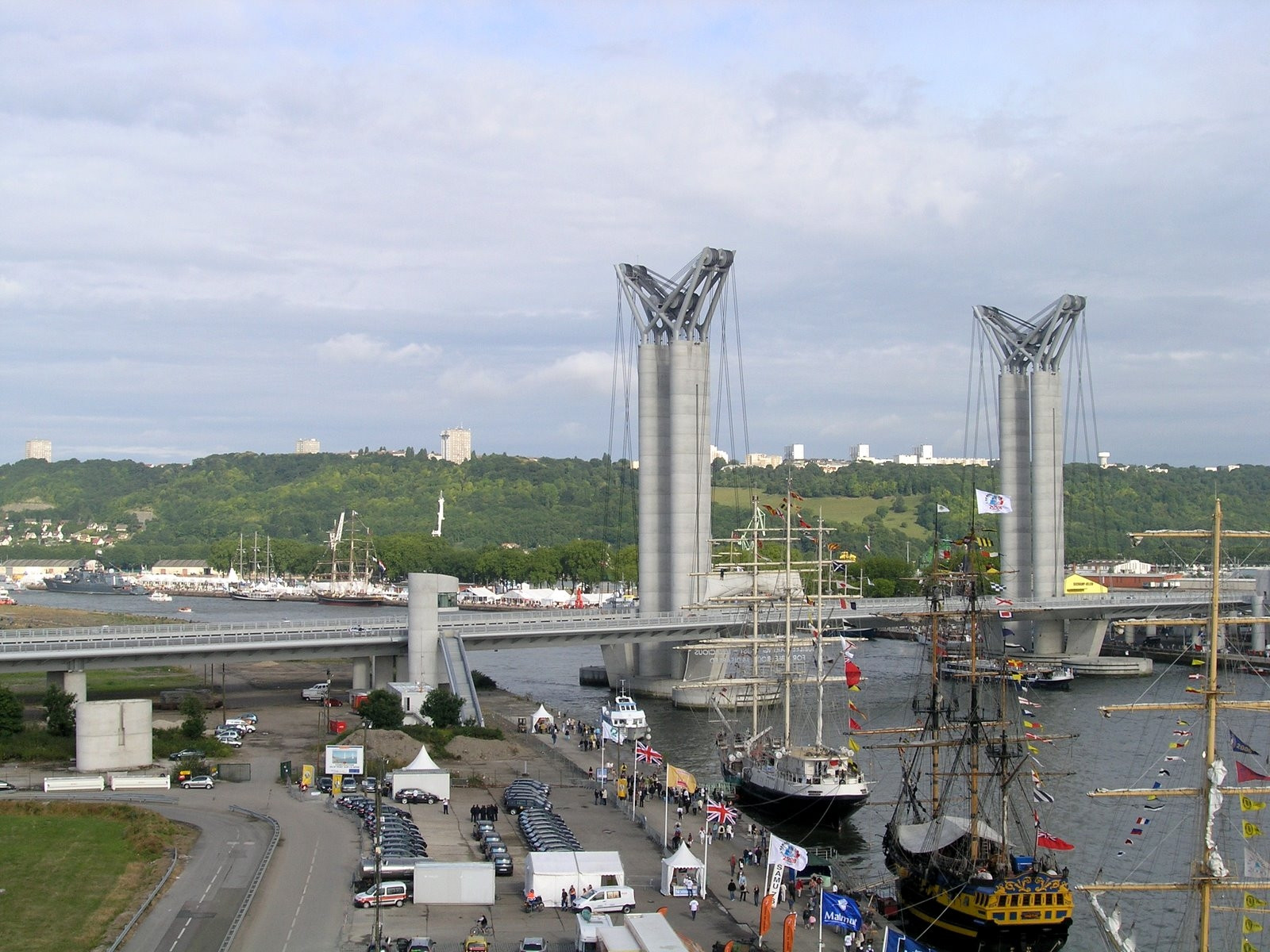 Мост в Руане, Франция. Фото 1 – фотографии Франции