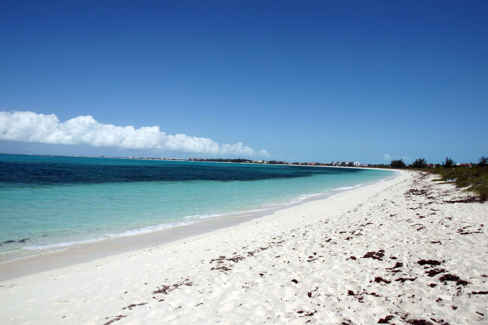 Пляж на острове Провиденсиалес – фотографии Тёркс и Кайкос