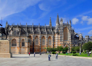 Монастырь Баталья (Mosteiro de Batalha) в Португалии – фотографии Португалии