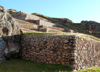 Террасы инков в Чинчеро (Chinchero) – фотографии Перу