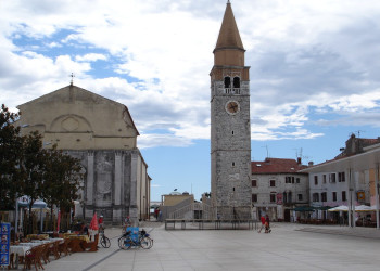 Площадь в Умаге, Хорватия. Фото 1 – фотографии Хорватии