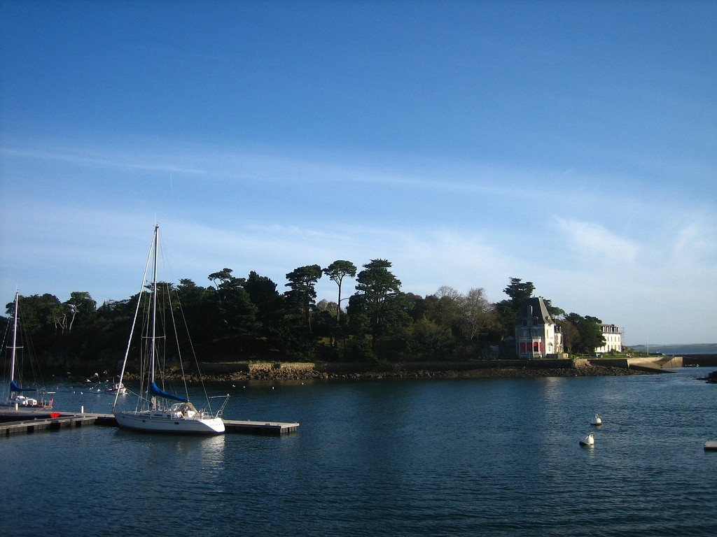 Море в Дуарненезе, Франция – фотографии Франции