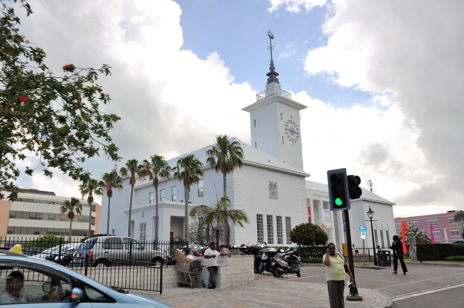 Здание муниципалитета Гамильтона, Бермуды – фотографии Бермудских островов