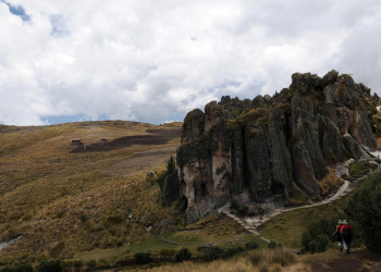 Кумбе-Майо (Cumbe Mayo) в окрестностях Кахамарки – фотографии Перу