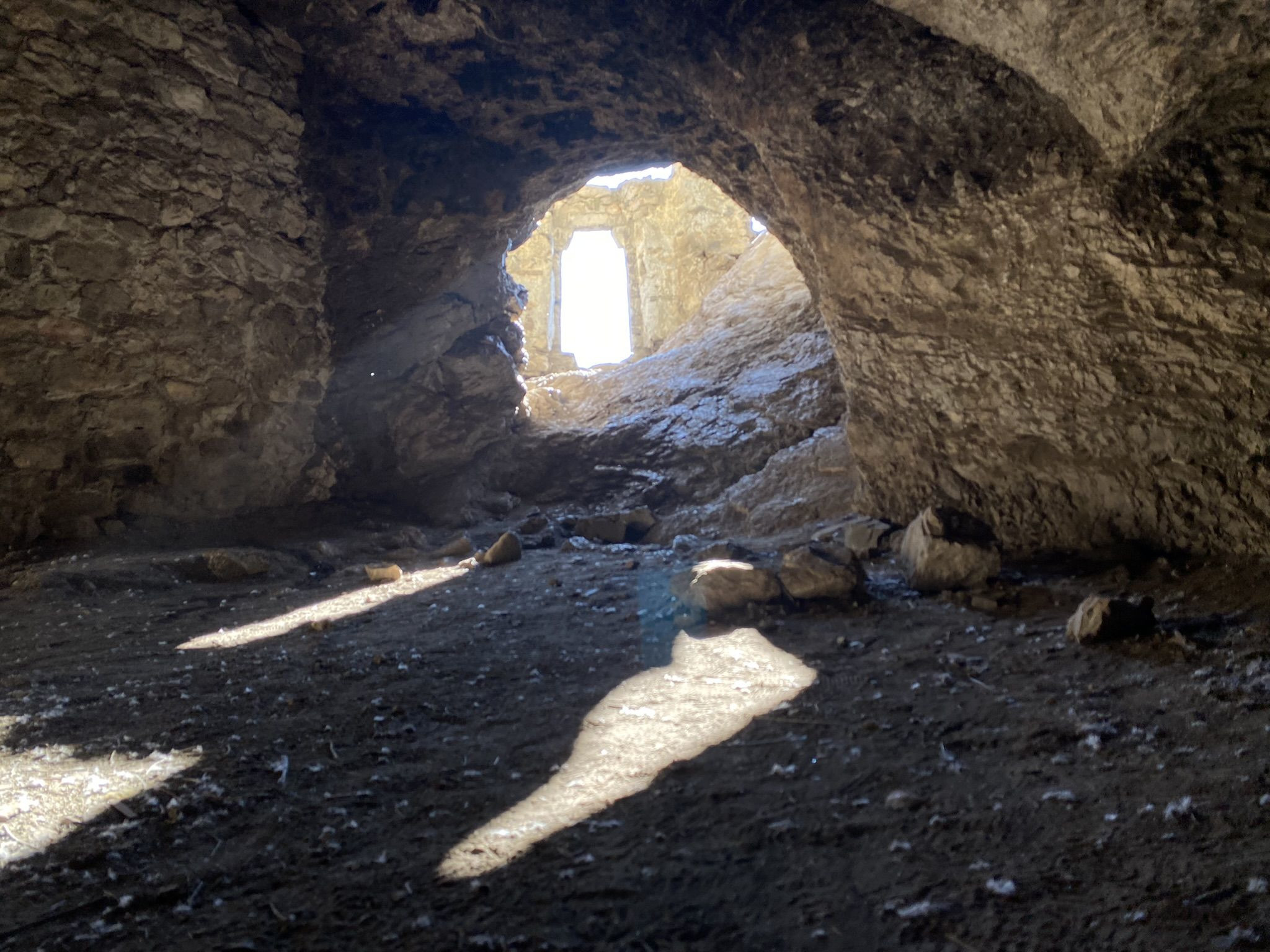 Прогулка по крепости Дзивгис – фотографии России